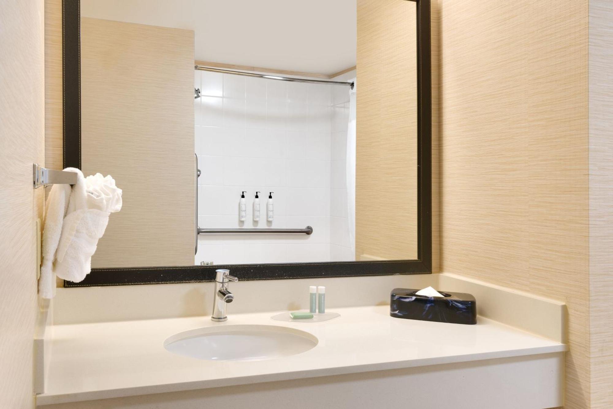 Fairfield Inn By Marriott Lexington Park Patuxent River Naval Air Station Екстериор снимка