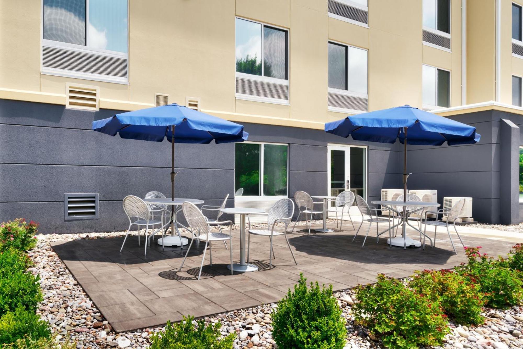Fairfield Inn By Marriott Lexington Park Patuxent River Naval Air Station Екстериор снимка