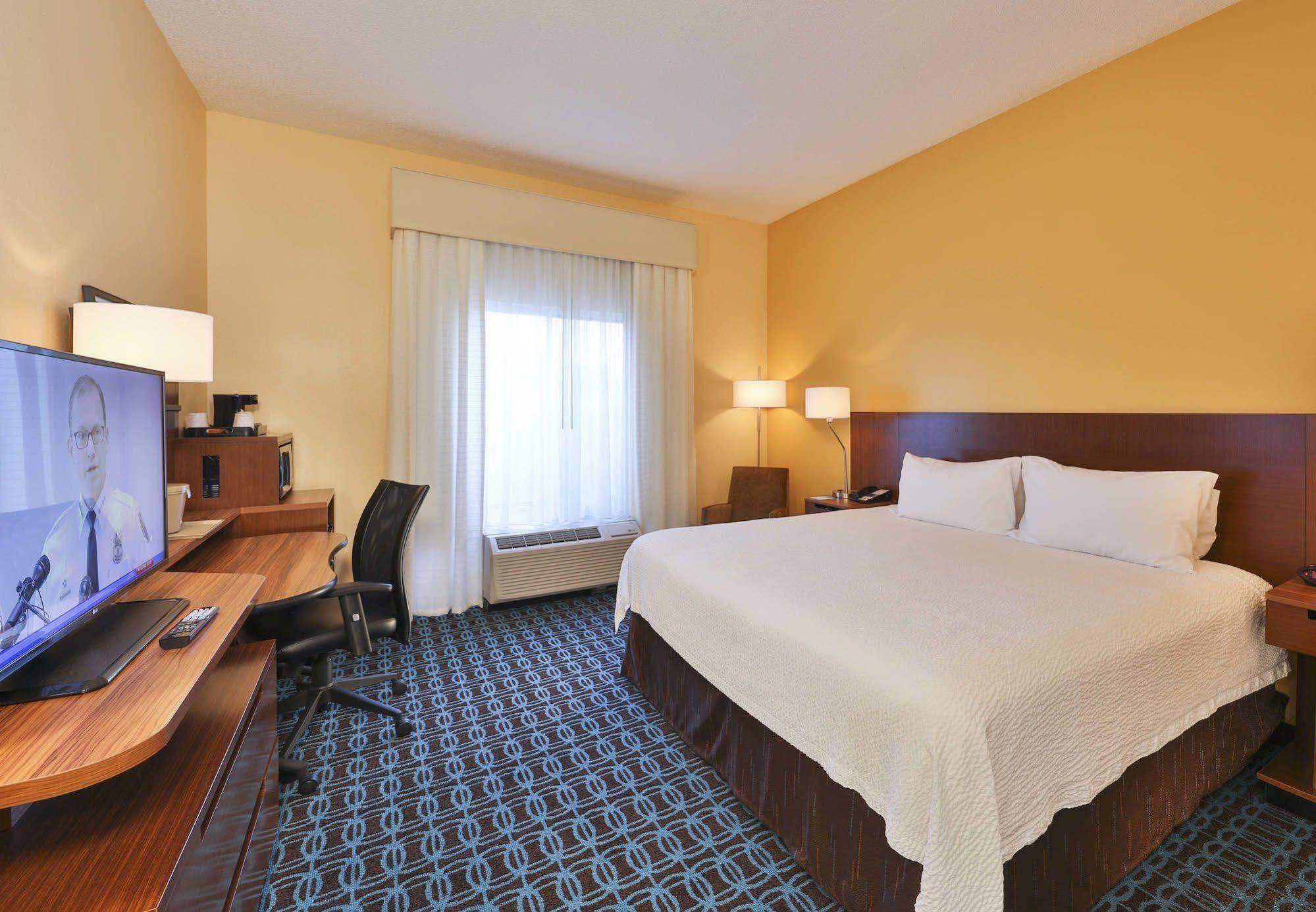 Fairfield Inn By Marriott Lexington Park Patuxent River Naval Air Station Екстериор снимка
